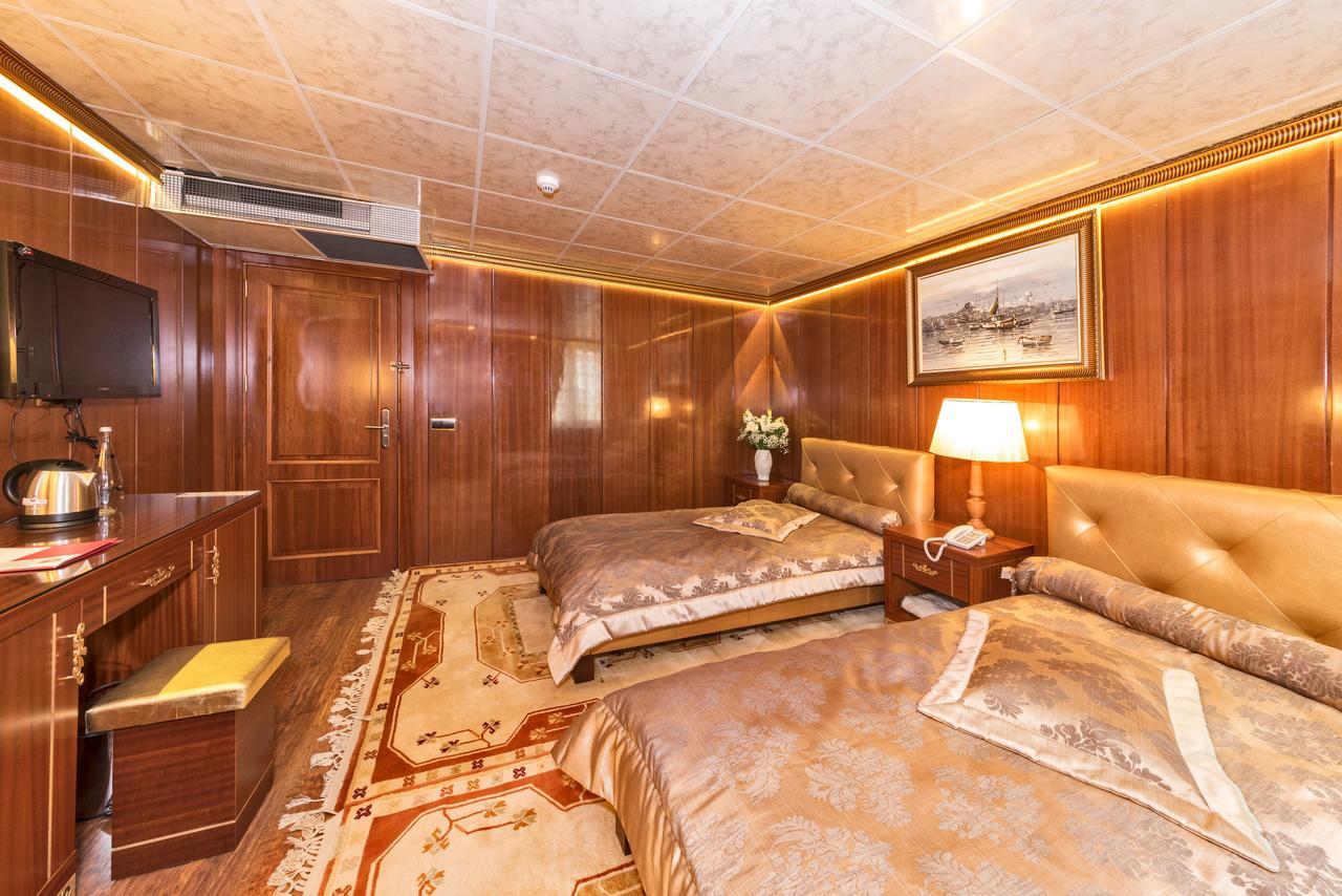 Cevheri'S Hotel Istanbul Exterior photo